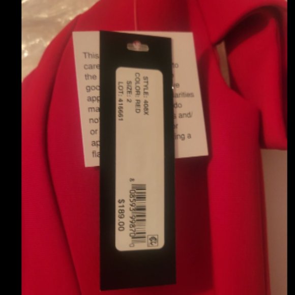 NWT off shoulder red gown - Picture 3 of 4